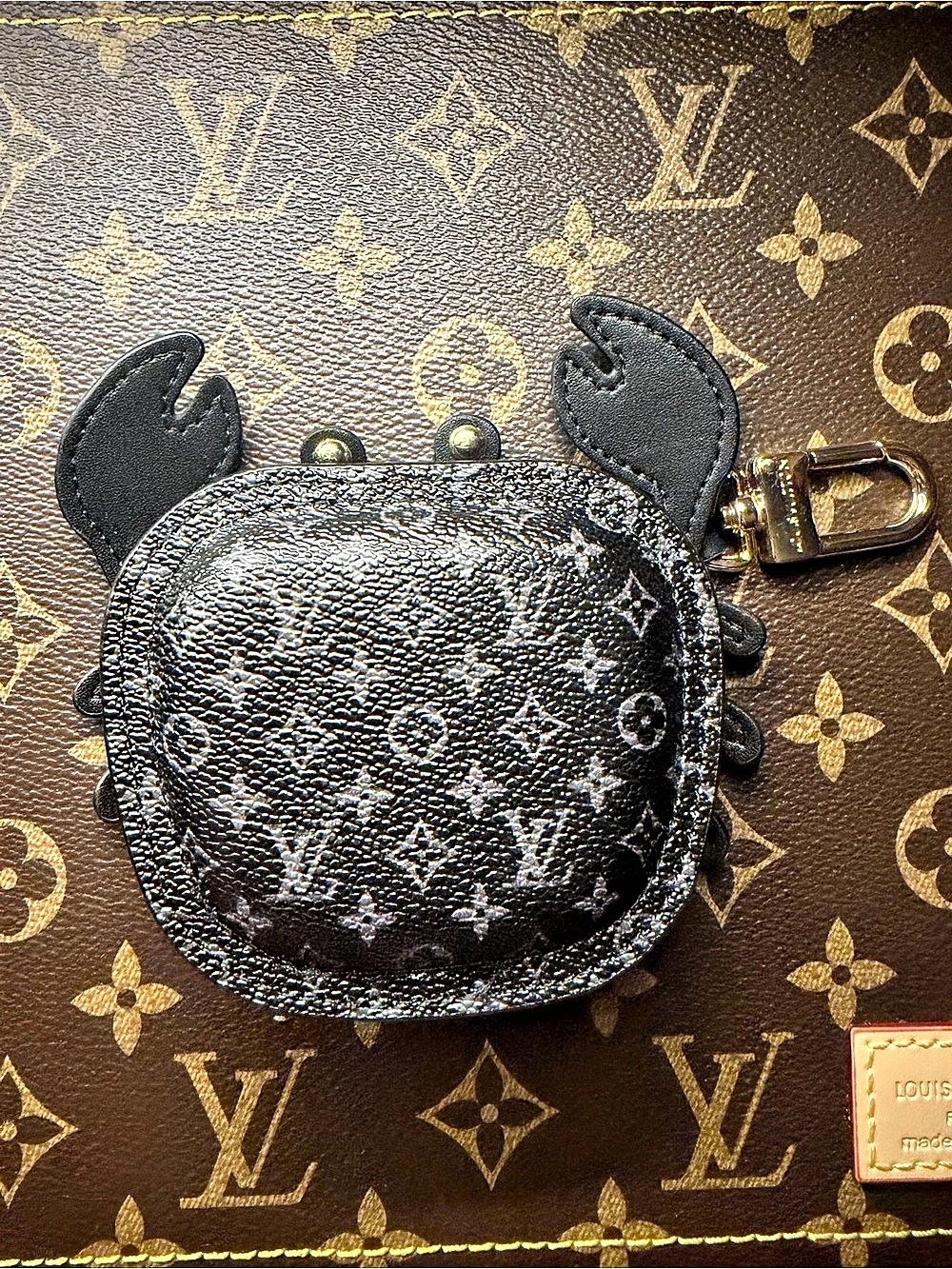 Crab Bag Charm and Key Holder Black & Grey